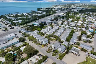 325 25th St, Marathon, FL 33050 - Photo 2