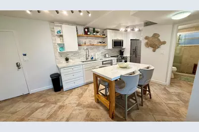 88500 Overseas Highway #APT 317, Plantation Key, FL 33070 - Photo 8
