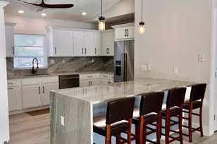 641 12th St, Key Colony, FL 33051 - Photo 10