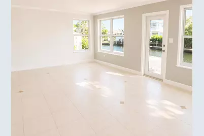 35 N Blackwater Lane, Key Largo, FL 33037 - Photo 2