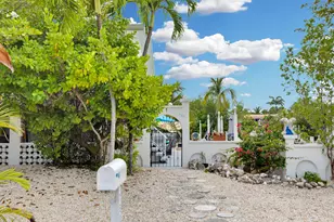 750 W Indies Dr, Ramrod Key, FL 33042 - Photo 14