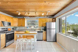 750 W Indies Dr, Ramrod Key, FL 33042 - Photo 28