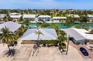 440 9th St, Key Colony Beach, FL 33051 - Photo 1
