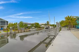 1934 No Name Dr, Lower Sugarloaf Key, FL 33043 - Photo 8