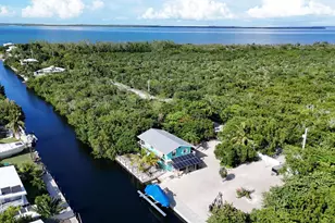 1934 No Name Dr, Lower Sugarloaf Key, FL 33043 - Photo 6