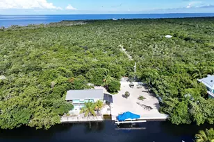 1934 No Name Dr, Lower Sugarloaf Key, FL 33043 - Photo 36