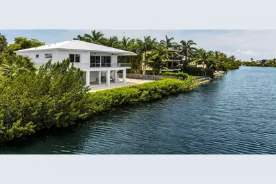 38 N Bounty Lane, Key Largo, FL 33037 - Photo 2