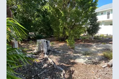 148 Tequesta Street, Upper Sugarloaf Key, FL 33070 - Photo 12