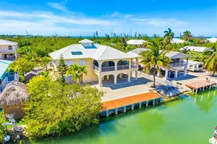 17286 Jamaica Ln, Sugarloaf Key, FL 33042 - Photo 1
