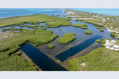 101 Ocean Shores Drive, Key Largo, FL 33037 - Photo 16