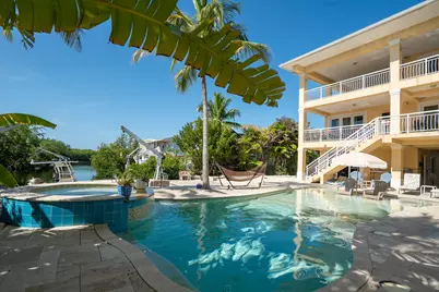 101 Ocean Shores Drive, Key Largo, FL 33037 - Photo 20
