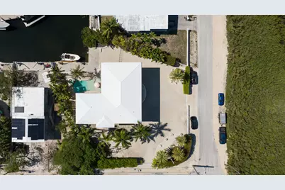 101 Ocean Shores Drive, Key Largo, FL 33037 - Photo 12