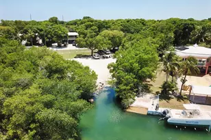 1025 Snapper Ln, Key Largo, FL 33037 - Photo 38