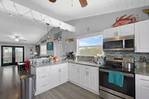 3746 Park Ave, Big Pine Key, FL 33043 - Photo 44