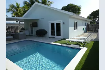 215 S Coconut Palm Boulevard, Upper Sugarloaf Key, FL 33070 - Photo 1