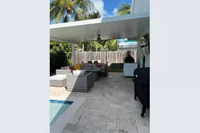 215 S Coconut Palm Boulevard, Upper Sugarloaf Key, FL 33070 - Photo 8