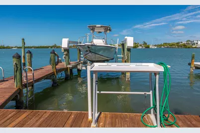 33 Sadowski, Key Colony, FL 33051 - Photo 10