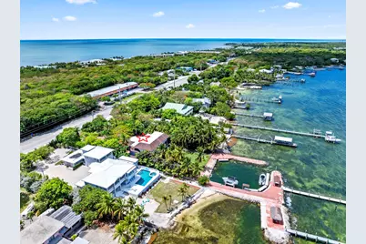88110 Overseas Highway, Upper Sugarloaf Key, FL 33070 - Photo 2