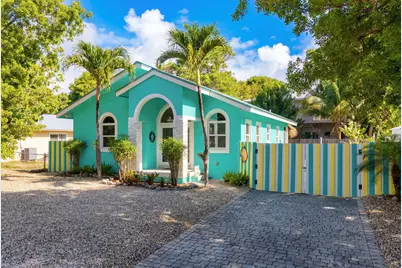 32 S Andros Road, Key Largo, FL 33037 - Photo 2