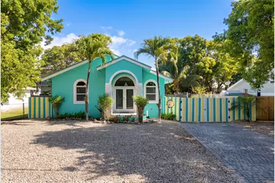 32 S Andros Road, Key Largo, FL 33037 - Photo 1