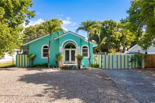 32 S Andros Rd, Key Largo, FL 33037 - Photo 1