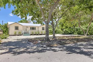 30372 Palm Dr, Big Pine Key, FL 33043 - Photo 4
