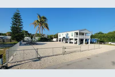 31128 Avenue G, Big Pine Key, FL 33043 - Photo 2