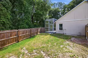16107 Cadbury Ct, Tampa, FL 00000 - Photo 8