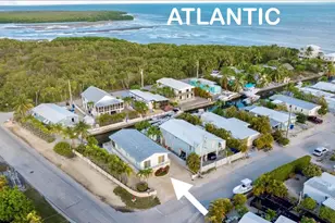 157 Mars Ln, Geiger Key, FL 33040 - Photo 2