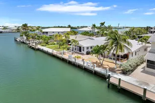 741 9th St, Key Colony, FL 33051 - Photo 34