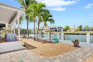 741 9th St, Key Colony, FL 33051 - Photo 4