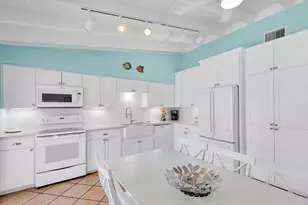 741 9th St, Key Colony, FL 33051 - Photo 10