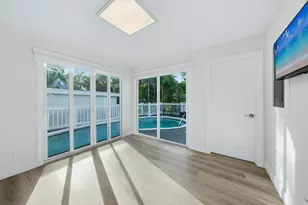 1409 Whalton St, Key West, FL 33040 - Photo 16
