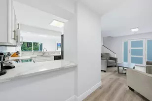 1409 Whalton St, Key West, FL 33040 - Photo 12