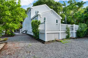 1409 Whalton St, Key West, FL 33040 - Photo 58