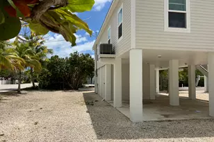 27452 Anguila Ln, Ramrod Key, FL 33042 - Photo 8