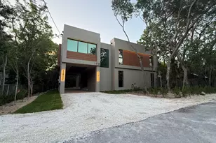 109 Point Pleasant Dr, Key Largo, FL 33037 - Photo 2