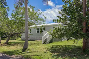 29757 Henry Ln, Big Pine Key, FL 33043 - Photo 2