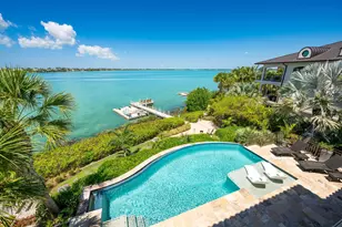 26 Cannon Royal Dr, Shark Key, FL 33040 - Photo 10