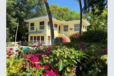 140 S Bay Harbor Drive, Key Largo, FL 33037 - Photo 2