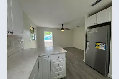 220 W Indies Road, Key Largo, FL 33070 - Photo 12