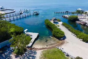 156 Monroe Dr, Plantation Key, FL 33070 - Photo 12