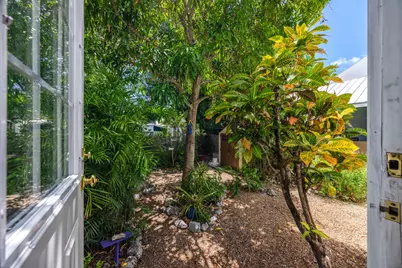 709 Chapman Lane, Key West, FL 33040 - Photo 24