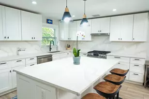 2116 Fogarty Ave, Key West, FL 33040 - Photo 6