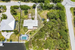 30525 Winifred St, Big Pine Key, FL 33043 - Photo 2