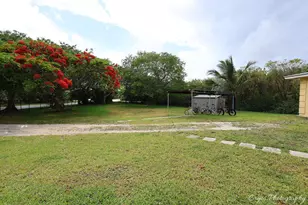 30525 Winifred St, Big Pine Key, FL 33043 - Photo 6