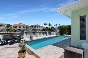 292 Sadowski, Key Colony, FL 33051 - Photo 6