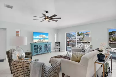 292 Sadowski, Key Colony, FL 33051 - Photo 10