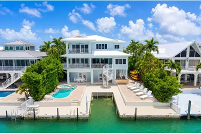 414 E Caribbean Drive, Summerland Key, FL 33042 - Photo 2