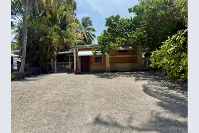 813 Narragansett Lane, Key Largo, FL 33037 - Photo 1